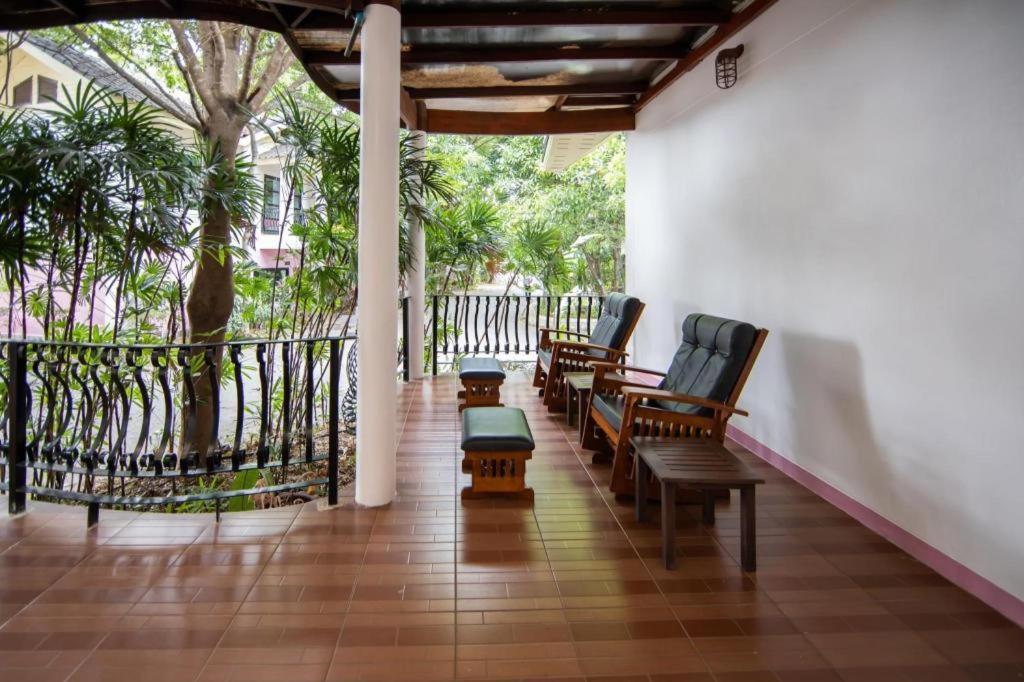 Chayada Garden House And Resort Nakhon Ratchasima Exterior photo